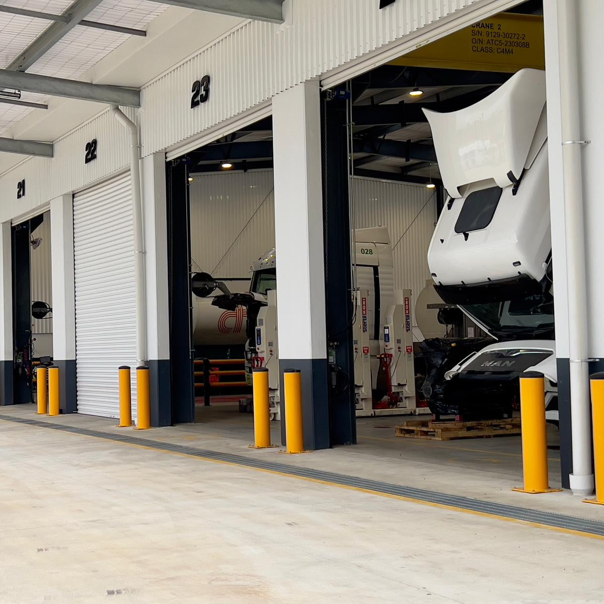 Extra Large Bollards - 220mmØ